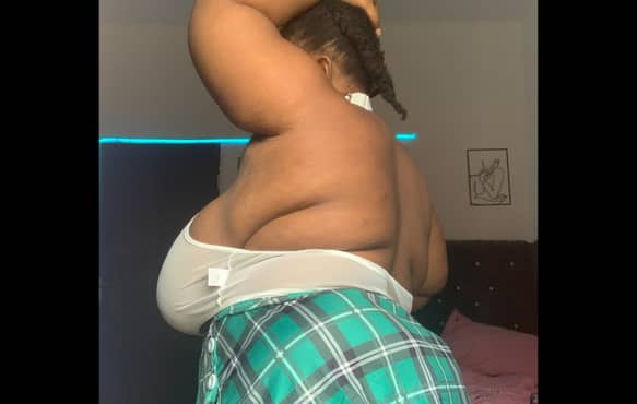 profile photo of NaughtyBoobsGoddess