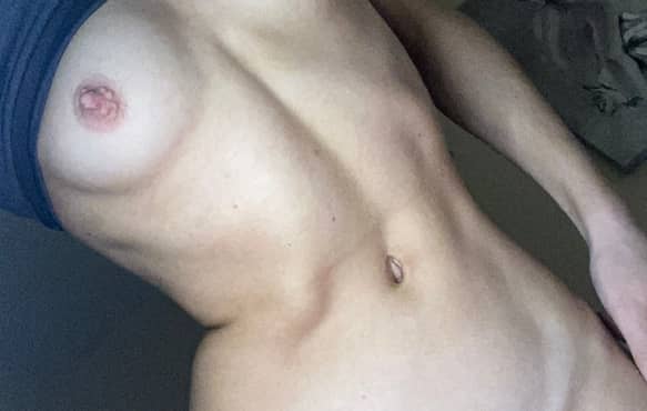 profile photo of SlimSpicySlut103