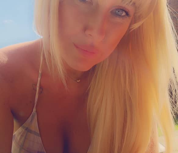 profile photo of Pixie-ox
